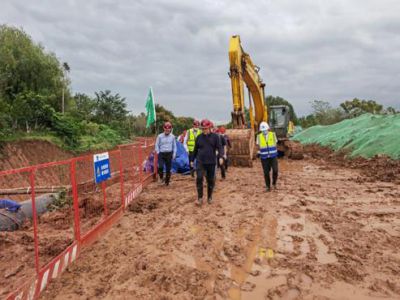全力跑出工程建设加速度—w66利来乡村发展集团经营班子现场督导调研重点项目推进情况